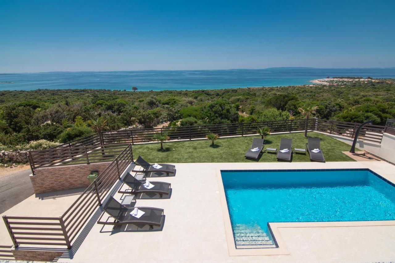 Villas Royal I With Private Pool Novalja Exterior foto